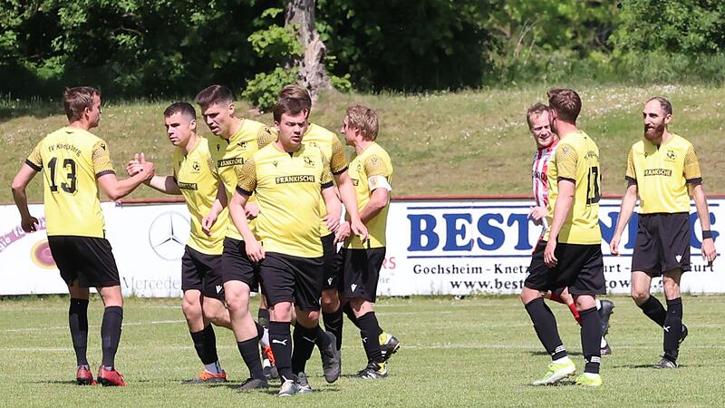 Vor zwei Wochen feierte der TV Königsberg einen wichtigen 2:1-Sieg beim FC Haßfurt. Einen Erfolg benötigen die Königsberger auch am Mittwochabend in der Relegation.