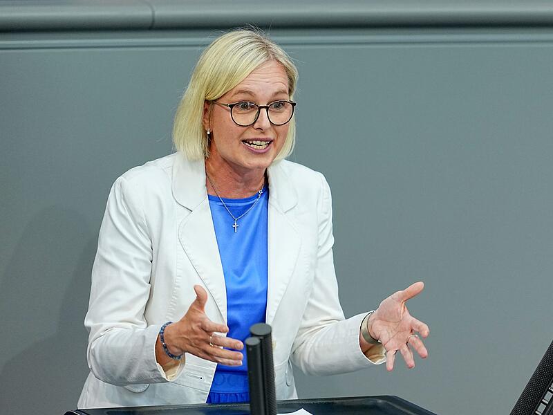 Sport-Staatsministerin Christiane Schenderlein