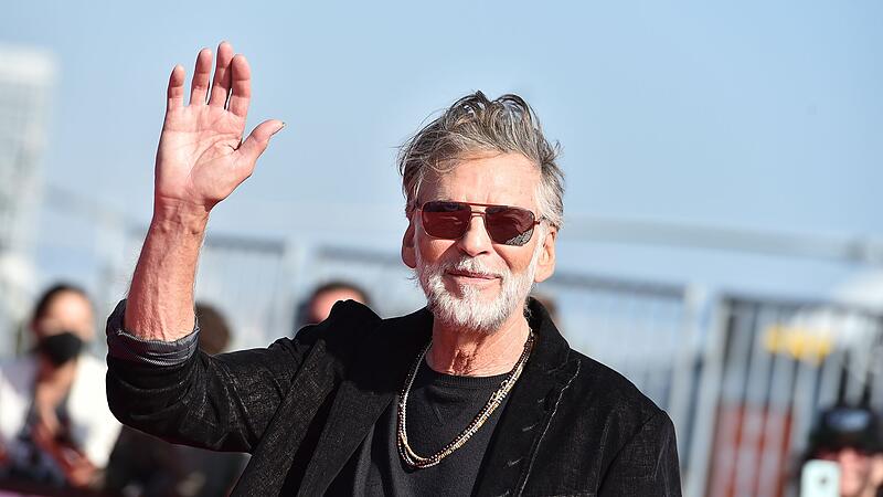 Kenny Loggins