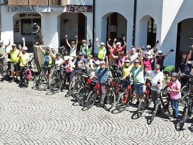 Die Radreise der Ebermannstadter Gruppe startete in Laufen an der Salzach. Die Radreise der Ebermannstadter Gruppe startete in Laufen an der Salzach.