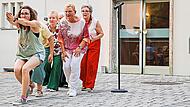 Was ist Zweifel? Gemeinsam ist das Ensemble auf der Suche nach Antworten &ndash; und findet nur mehr Fragen.