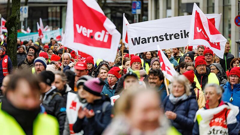 Ein Gemeinschaftsstreik von Verdi und EVG trifft am Montag unter anderem die Busfahrer in Erlangen-Höchstadt.
