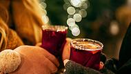 Leckerer weißer oder roter Winzerglühwein Leckerer weißer oder roter Winzerglühwein