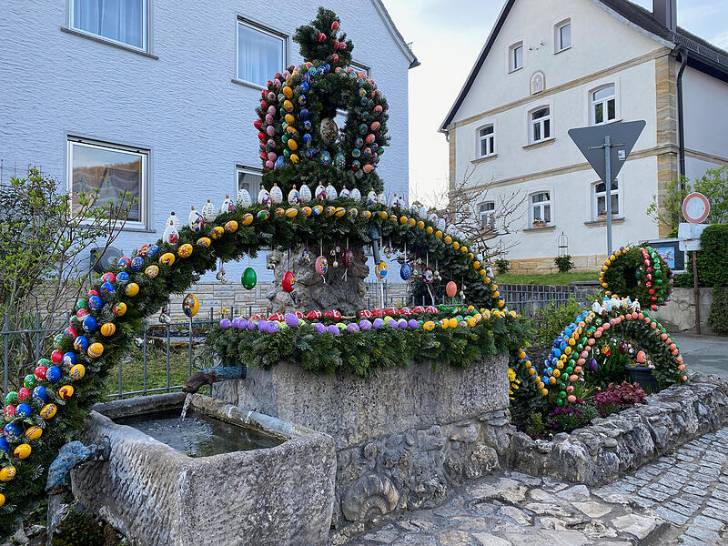 Osterbrunnen LeutenbachOsterbrunnen Fr&auml;nkische Schweiz 2025 Teil 2