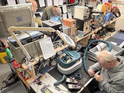 Reparaturwerkstatt im Zukunftshaus.