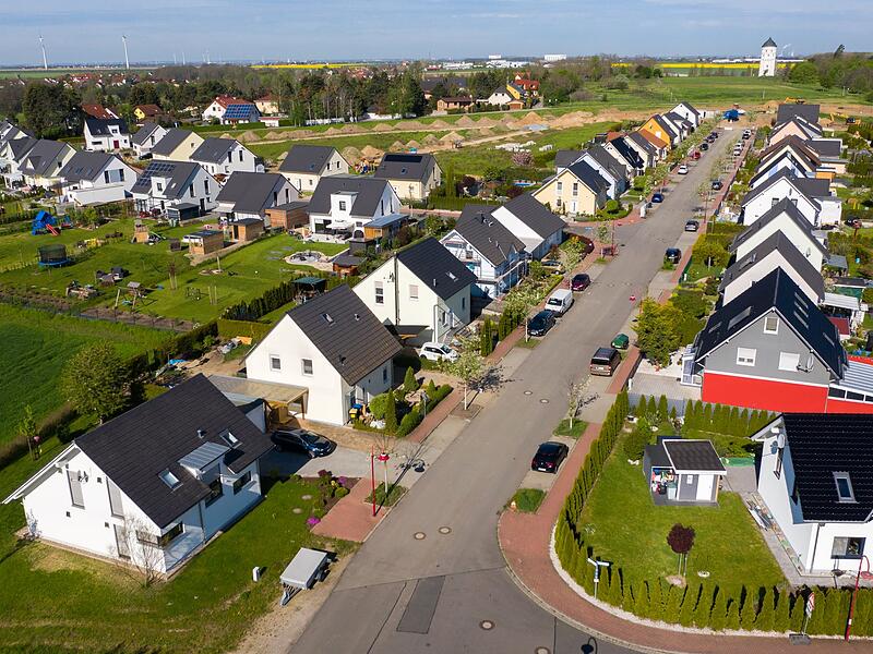 Einfamilienh&auml;user