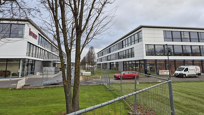 Brose Bamberg: Rechts der Neubau am Berliner Ring