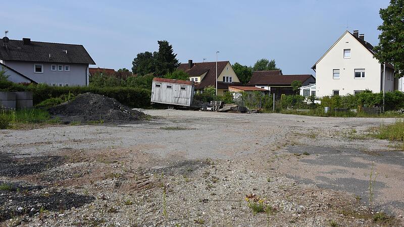 Auf diesem Gel&auml;nde soll das Projekt &bdquo;Wohnen im Alter&ldquo; verwirklicht werden.Forchheim & Fr&auml;nkische Schweiz