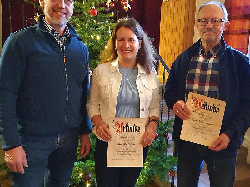 Als passive Mitglieder wurden Silke Dittrich und Erwin Hutterer geehrt.