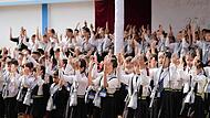 In diesem Monat konnte die Schule im indischen Peducha ein Jubil&auml;um feiern &ndash; seit 25 Jahren kann der Unterricht in den modernen Geb&auml;uden stattfinden, die von den &bdquo;Zubzas&ldquo; aus Weisendorf mitfinanziert wurden.