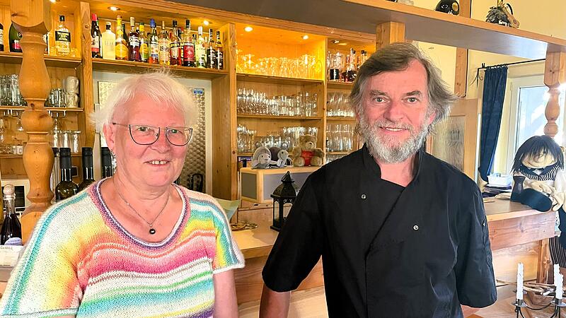 Restaurant Aischblick Höchstadt Aischblick-Betreiber Ulrike und Norbert Gumbrecht haben sich dazu entschlossen, den Betrieb des Restaurants in Höchstadt nach 26 Jahren einzustellen.
