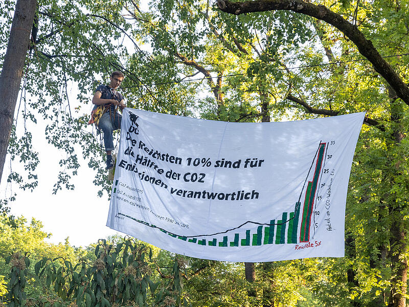 Baumbesetzung bei Eröffnung der Bayreuther Festspiele
