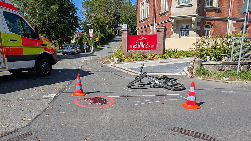 Coburg: Radfahrer tot nach Zusammensto&szlig; mit Pick Up