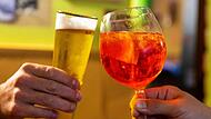 Bier trifft Aperol Spritz&nbsp;&ndash; und in Coburg bekommt der &bdquo;Biersalon&ldquo; jetzt mit der &bdquo;Sprizzeria&ldquo; eine &bdquo;kleine Schwester&ldquo;. Er&ouml;ffnung auf der Mauer ist am 15. Oktober.