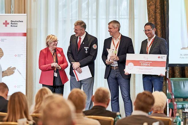 Freudige Gesichter bei der Ehrung.