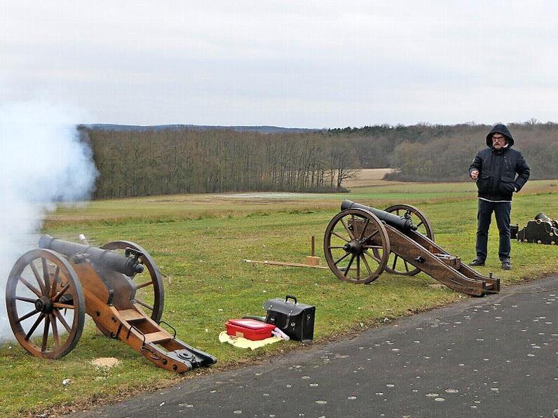 Insgesamt f&uuml;nf Salven fanden ihren Widerhall aus Richtung des Steigerwaldes.
