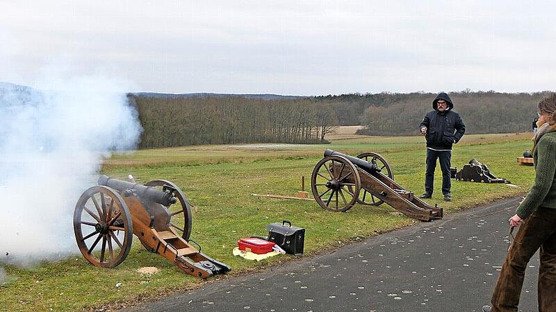 Insgesamt f&uuml;nf Salven fanden ihren Widerhall aus Richtung des Steigerwaldes.