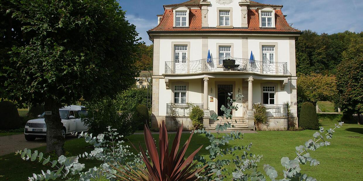 Die Limes Schlossklinik im Fürstenhof des Staatsbades Bad Brückenau