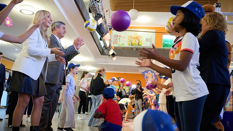 Söder besucht Grundschule Söder besucht Grundschule