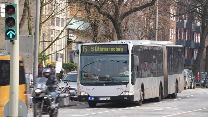 Nahverkehrs-Bus