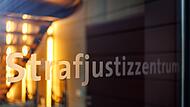 Mordprozess mehr als 32 Jahre nach der T&ouml;tung einer 13-J&auml;hrigen