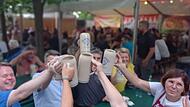 Prost zusammen: In zwei Wochen darf wieder angestoßen werdenForchheim & Fränkische Schweiz Prost zusammen: In zwei Wochen darf wieder angestoßen werdenForchheim & Fränkische Schweiz