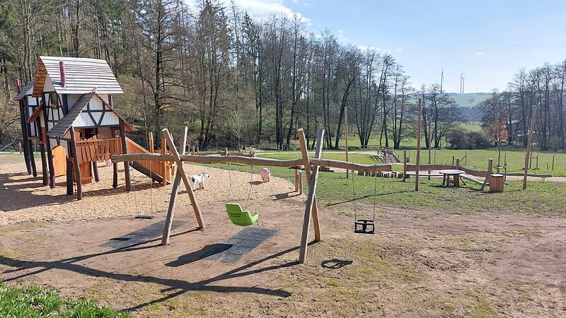 Neuer Spielplatz in SeibelsdorfNeuer Spielplatz in Seibelsdorf