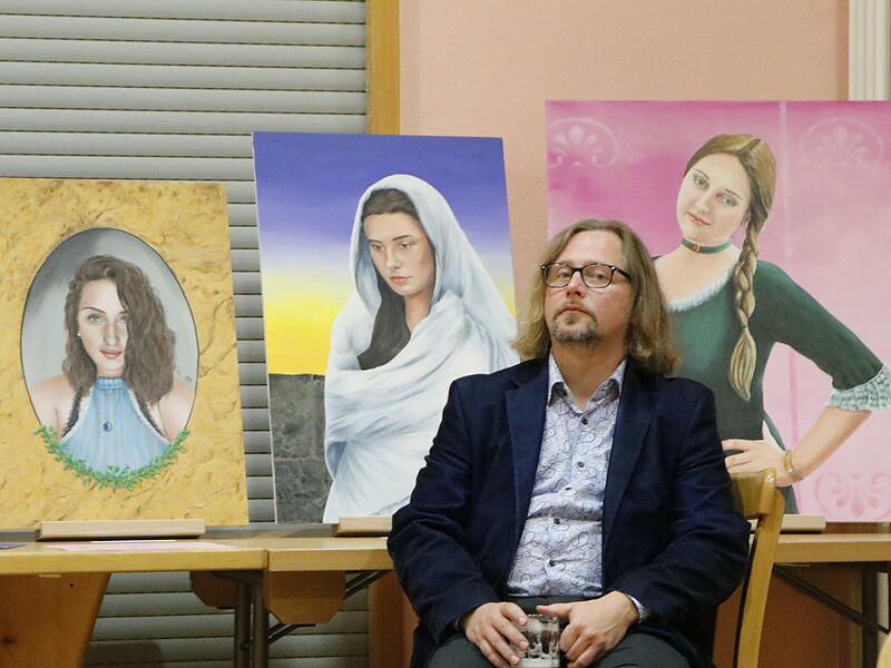 Fotorealistische Portraits präsentierte Sebastian Stejskal (Enchenreuth).