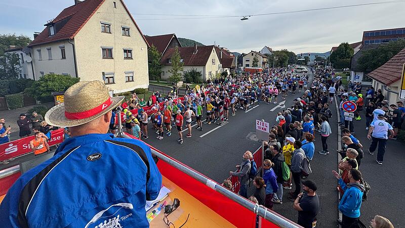 Eindrücke vom Fränkische-Schweiz-Marathon 2025 in EbermannstadtEindrücke vom Fränkische-Schweiz-Marathon 2025 in Ebermannstadt Eindrücke vom Fränkische-Schweiz-Marathon 2025 in Ebermannstadt