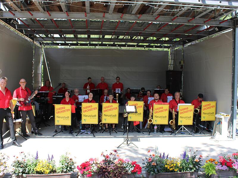 Das Jugendorchester wird auch wieder spielen bei Swing im Park in Neustadt bei Coburg.