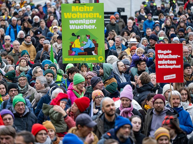 Mietendemo gegen Leerstand und Luxus-Sanierungen in M&uuml;nchen