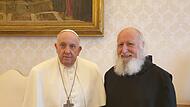 Papst_Grün.jpg