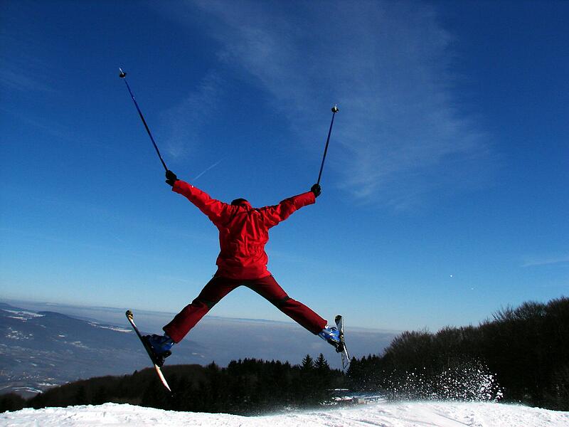 2006-03-22 noch 1 m Schnee am Kreuzberg DSC03380+.jpg 2006-03-22 noch 1 m Schnee am Kreuzberg DSC03380+.jpg