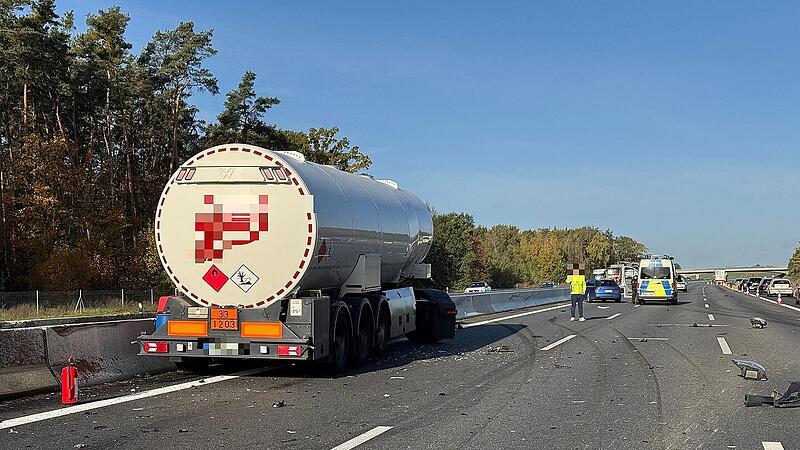 Geisterfahrerin auf A3 bei Erlangen: Tr&uuml;mmerfeld und Verletzte