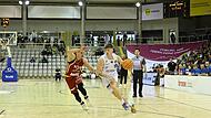 Tim Herzog (am Ball) wird in der kommenden Saison bei den Vestestädtern bleiben. Tim Herzog (am Ball) wird in der kommenden Saison bei den Vestestädtern bleiben.