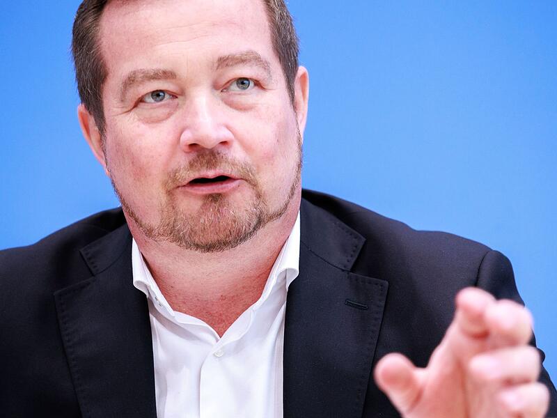 Polizeibeauftragter bef&uuml;rwortet flexiblere Grenzkontrollen