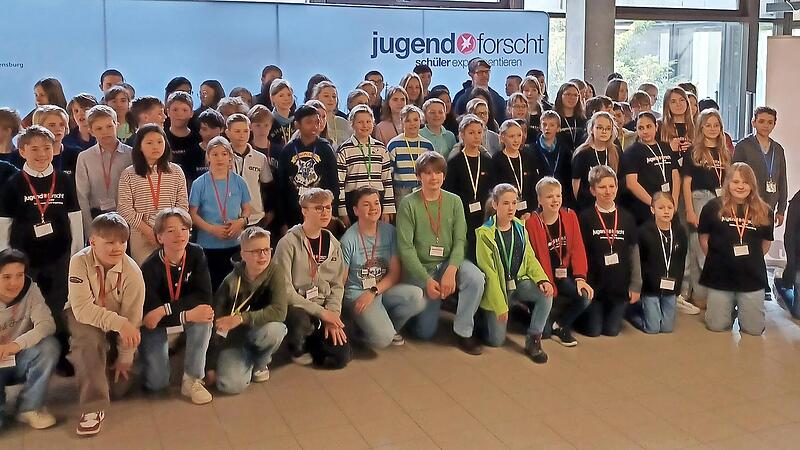 Rund 90 Kinder und Jugendliche haben beim Landeswettbewerb ihre Ideen vorgestellt. Rund 90 Kinder und Jugendliche haben beim Landeswettbewerb ihre Ideen vorgestellt.