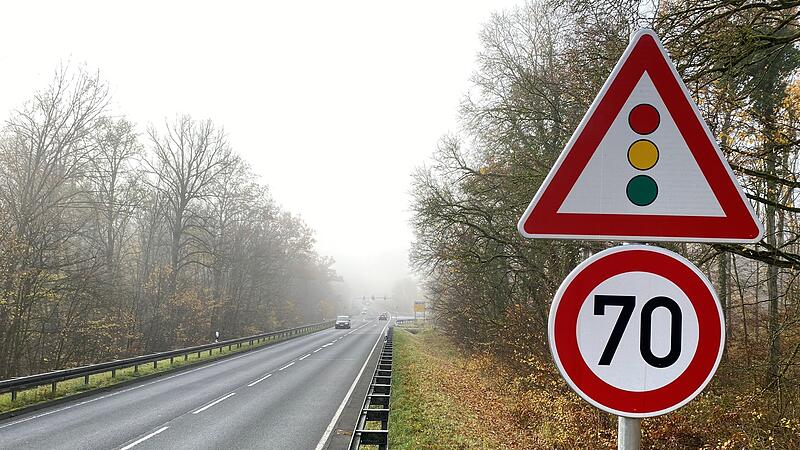 Vor der neuen Ampel gelten 70 km/h