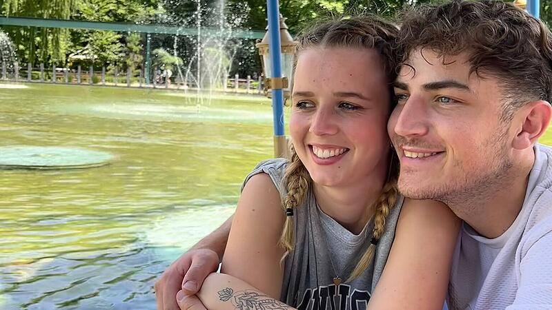 Vor einigen Wochen haben Julia Betz und Alexander Walther noch gemeinsam in die Zukunft geblickt. Jetzt z&auml;hlt jeder Tag.