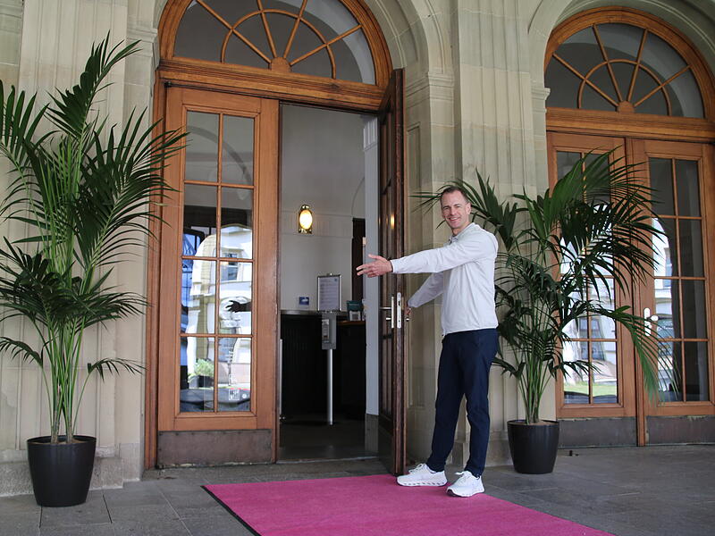 Intendant Alexander Steinbeis freut sich auf viele G&auml;ste beim Kissinger Sommer 2026.