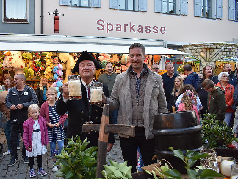Kirchweih GräfenbergKirchweih Gräfenberg Die Kirchweih in Gräfenberg lockte am Wochenende viele Besucher an.