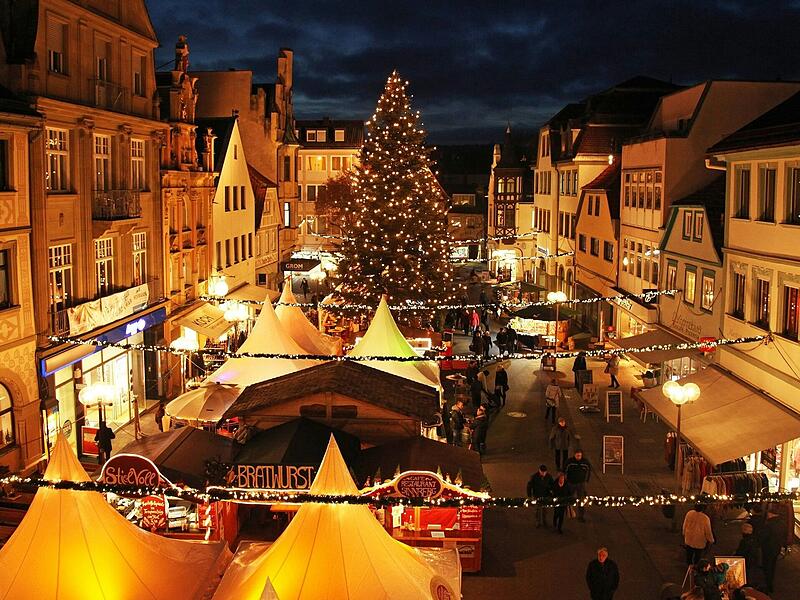 Der Lichterglanz in Bad Kissingen macht seinem Namen alle Ehre, wie hier im Jahr 2018. Der Lichterglanz in Bad Kissingen macht seinem Namen alle Ehre, wie hier im Jahr 2018. 