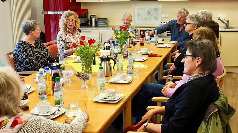 Konstruktive Gespräche gab es beim ersten Treffen von „Wunsch+Fee“ im Seniorenheim Dr. Maria Probst in Hammelburg.