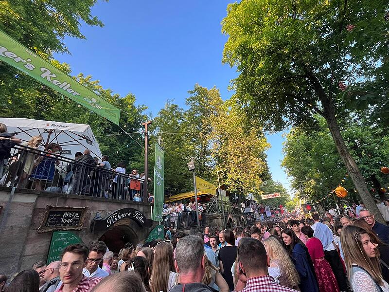 Am Wochenende kann sich das Fortbewegen am Berg schon mal ziehen.