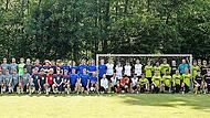 Die Teams beim Azubi-Cup in Krum.