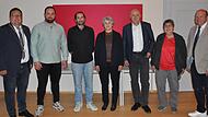 Bürgermeister Bergmann, Tim Helfrich, Benjamin Ancel, Angela Kriegsmann, Bernd Werner, Dritte Bürgermeisterin Ott und Zweiter Bürgermeister Giebfried (v. l.) nach der Vereidigung. Bürgermeister Bergmann, Tim Helfrich, Benjamin Ancel, Angela Kriegsmann, Bernd Werner, Dritte Bürgermeisterin Ott und Zweiter Bürgermeister Giebfried (v. l.) nach der Vereidigung.