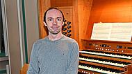 Fabian Schiefner absolviert derzeit sein Praxisjahr zur Berufseinf&uuml;hrung in Kulmbach. Er ist ein leidenschaftlicher Kirchenmusiker:Stephan Herbert Fuchs