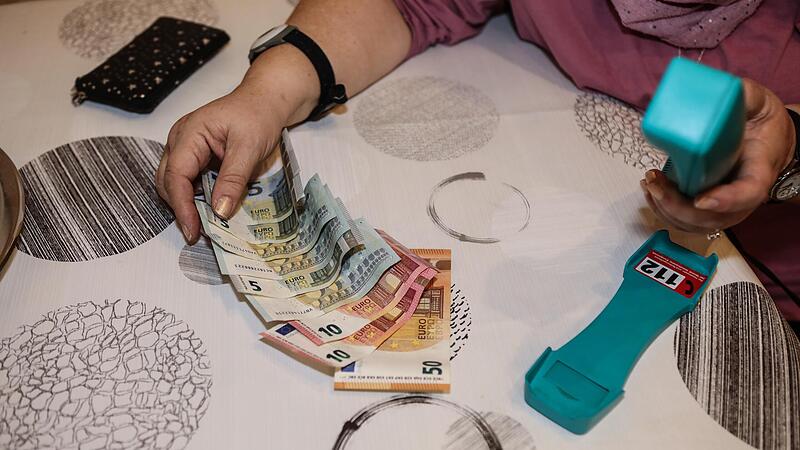 Polizei und Behörden würden am Telefon nicht nach Wertgegenständen fragen.