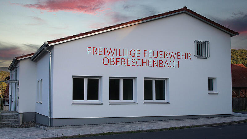 Feuerwehrhaus in Obereschenbach