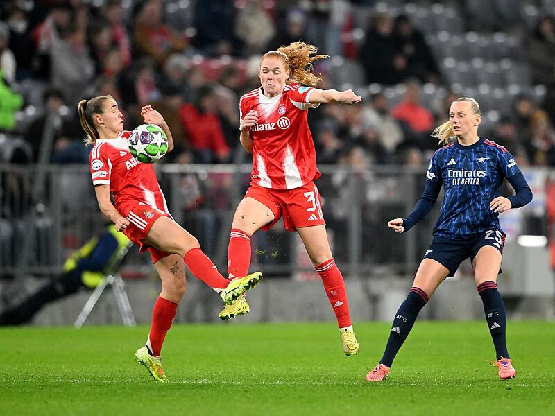 Stine Ballisager (M)